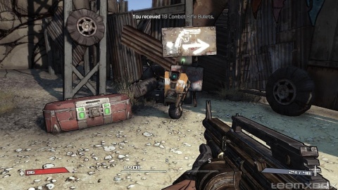 Borderlands Claptrap red Chest